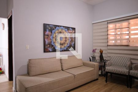 Casa à venda com 3 quartos, 140m² em Jardim Itapeva, São Paulo