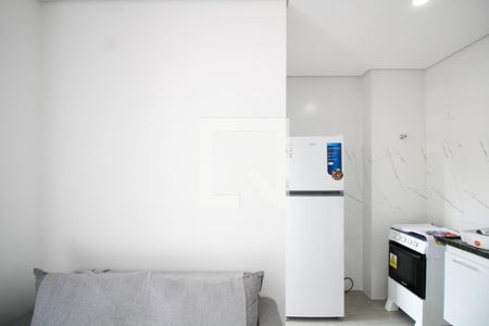 Sala/Cozinha de apartamento para alugar com 2 quartos, 38m² em Vila Invernada, São Paulo