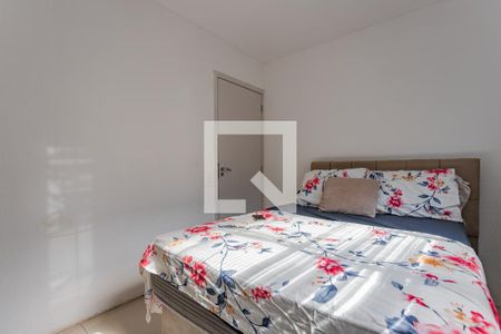 Quarto 1 de apartamento para alugar com 2 quartos, 39m² em Jardim Carvalho, Porto Alegre