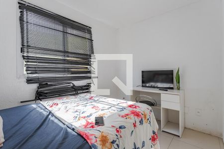 Quarto 1 de apartamento para alugar com 2 quartos, 39m² em Jardim Carvalho, Porto Alegre