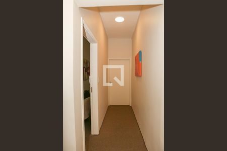 Corredor de casa à venda com 13 quartos, 402m² em Perdizes, São Paulo