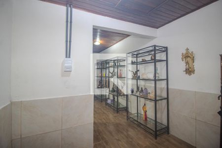 Sala de casa à venda com 3 quartos, 467m² em Camaquã, Porto Alegre