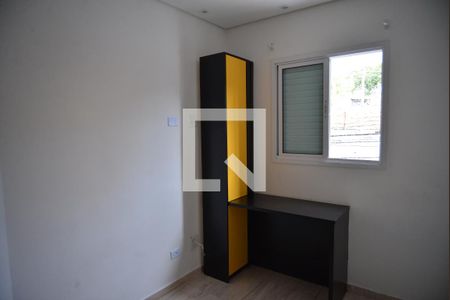 Quarto 1 de apartamento para alugar com 2 quartos, 42m² em Jardim Utinga, Santo André