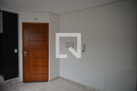Sala de apartamento para alugar com 2 quartos, 42m² em Jardim Utinga, Santo André