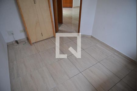 Quarto 1 de apartamento para alugar com 2 quartos, 42m² em Jardim Utinga, Santo André
