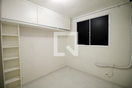 Quarto 1 de apartamento para alugar com 2 quartos, 50m² em Irajá, Rio de Janeiro