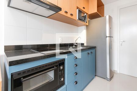 Sala/ Cozinha de apartamento para alugar com 1 quarto, 29m² em Campo Belo, São Paulo