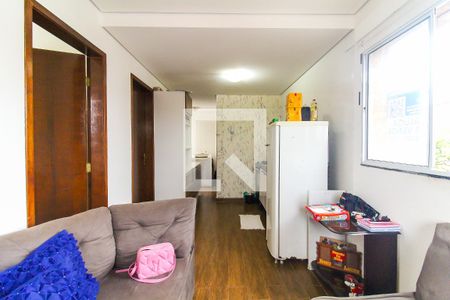 Sala/Cozinha de apartamento para alugar com 2 quartos, 50m² em Itaquera, São Paulo