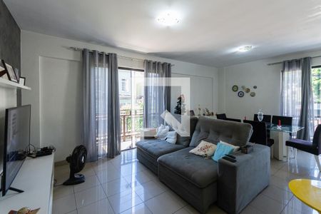 Sala de casa à venda com 3 quartos, 251m² em Vila Isabel, Rio de Janeiro