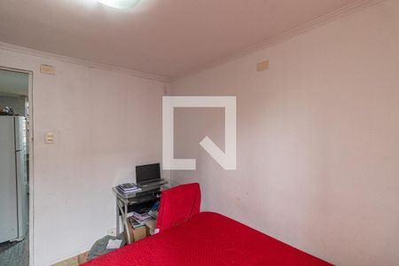 Quarto 1 de apartamento para alugar com 2 quartos, 58m² em Conjunto Residencial José Bonifácio, São Paulo