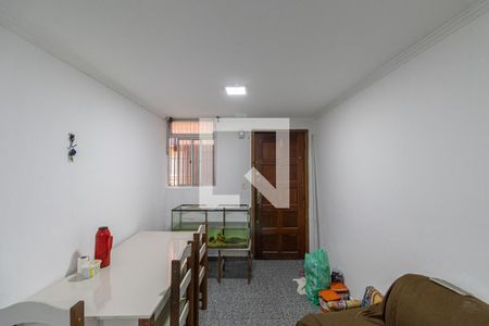Sala de apartamento para alugar com 2 quartos, 58m² em Conjunto Residencial José Bonifácio, São Paulo