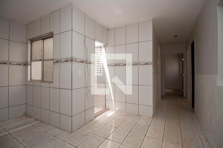Sala  de casa para alugar com 3 quartos, 100m² em Qng 2, Brasília