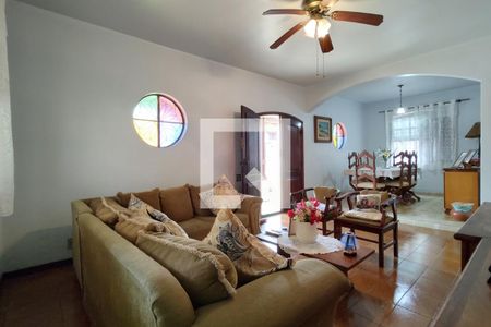 Sala de casa de condomínio à venda com 3 quartos, 220m² em Taquara, Rio de Janeiro