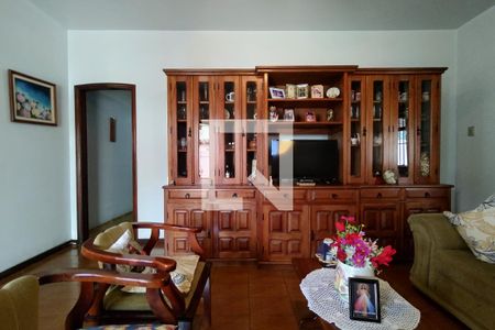 Sala de casa de condomínio à venda com 3 quartos, 220m² em Taquara, Rio de Janeiro