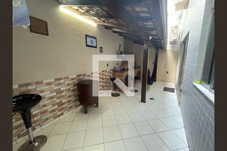 Área externa de apartamento para alugar com 3 quartos, 100m² em Jardim Guanabara, Rio de Janeiro