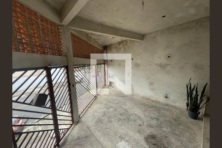 Garagem de casa para alugar com 3 quartos, 152m² em Jardim Leonor, Cotia