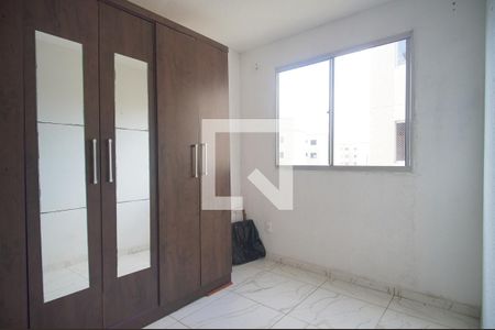 Quarto 2 de apartamento para alugar com 2 quartos, 48m² em Santos Dumont, São Leopoldo