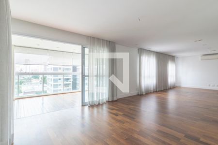 Sala de apartamento para alugar com 3 quartos, 211m² em Vila Olímpia, São Paulo