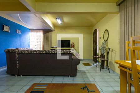 Fachada de casa à venda com 5 quartos, 100m² em Cangaiba, São Paulo