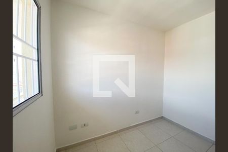 Quarto 1 de apartamento para alugar com 2 quartos, 34m² em Vila Invernada, São Paulo
