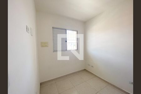 Quarto 1 de apartamento para alugar com 2 quartos, 34m² em Vila Invernada, São Paulo