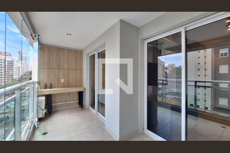 Varanda e Área de serviço de apartamento para alugar com 1 quarto, 33m² em Barra Funda, São Paulo