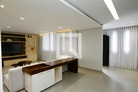 Sala de casa à venda com 4 quartos, 380m² em Santa Lúcia, Belo Horizonte