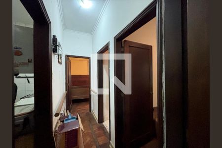 Sala - corredor de acesso as quartos de apartamento para alugar com 3 quartos, 120m² em Jardim Botânico, Rio de Janeiro