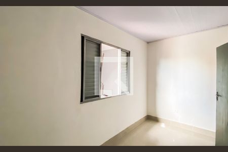 Quarto 1 de casa para alugar com 2 quartos, 150m² em Jardim Lisboa, São Paulo