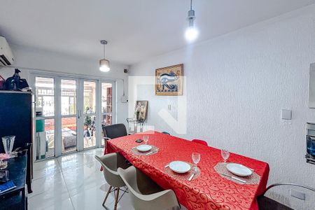 Sala de Jantar de casa à venda com 3 quartos, 240m² em Vila Bertioga, São Paulo