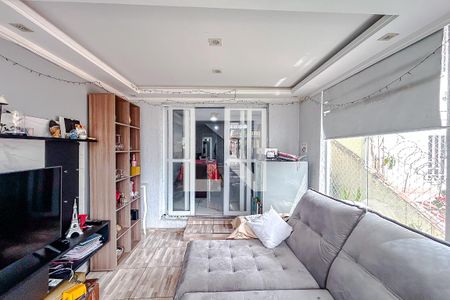 Sala de casa à venda com 3 quartos, 240m² em Vila Bertioga, São Paulo