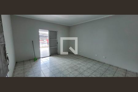 Sala de casa para alugar com 3 quartos, 251m² em Vila Virginia, Itaquaquecetuba