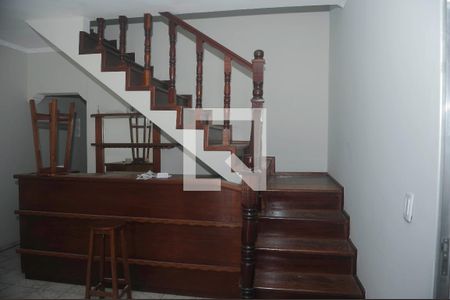 Sala de casa para alugar com 3 quartos, 251m² em Vila Virginia, Itaquaquecetuba