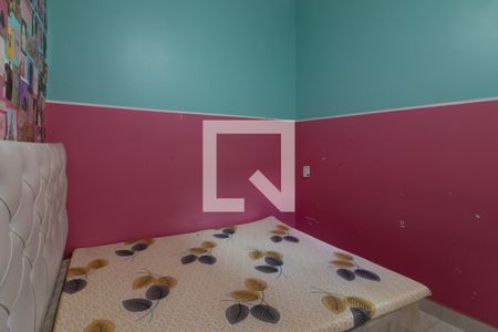 Suíte 1 de casa para alugar com 3 quartos, 45m² em Parque Cisper, São Paulo