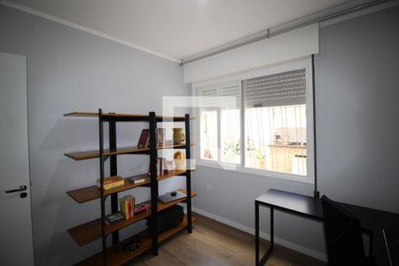 Quarto 2 de apartamento para alugar com 3 quartos, 65m² em Navegantes, Porto Alegre