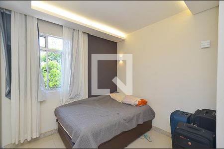 Suíte de apartamento para alugar com 3 quartos, 75m² em União, Belo Horizonte