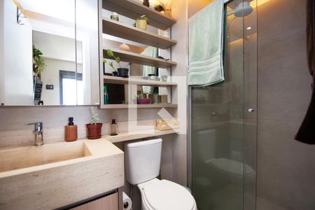 banheiro quarto de kitnet/studio para alugar com 1 quarto, 25m² em Pinheiros, São Paulo