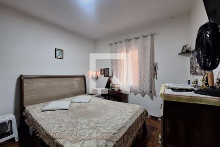 Quarto 1 de casa à venda com 3 quartos, 200m² em Cidade São Jorge, Santo André