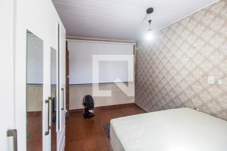 Quarto 1 de casa para alugar com 2 quartos, 110m² em Vila Gobbi, Carapicuíba