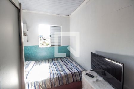 Quarto 2Quarto 2 de casa para alugar com 2 quartos, 110m² em Vila Gobbi, Carapicuíba