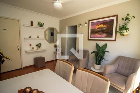 Sala de apartamento à venda com 2 quartos, 57m² em Cristal, Porto Alegre