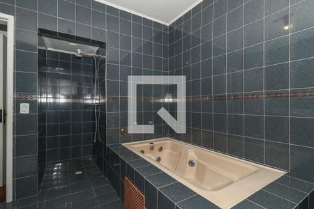 Banheiro da Suíte de casa à venda com 3 quartos, 178m² em Jardim Itu, Porto Alegre