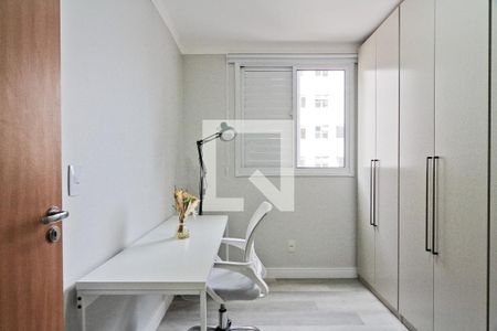 Quarto 2 de apartamento para alugar com 2 quartos, 44m² em Jardim Iris, São Paulo