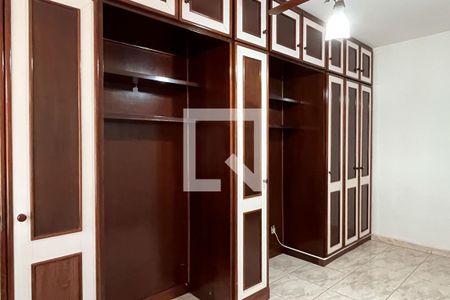 Quarto de apartamento para alugar com 3 quartos, 138m² em Campo Grande, Santos