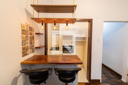 Sala/Cozinha de kitnet/studio para alugar com 1 quarto, 33m² em Santo Antônio, Porto Alegre