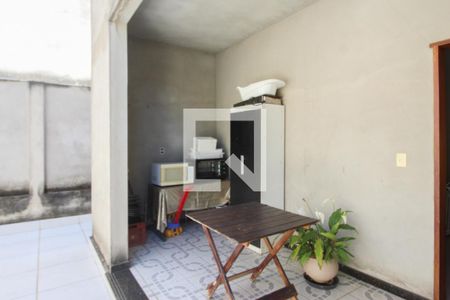 Varanda de casa à venda com 3 quartos, 200m² em Juliana, Belo Horizonte