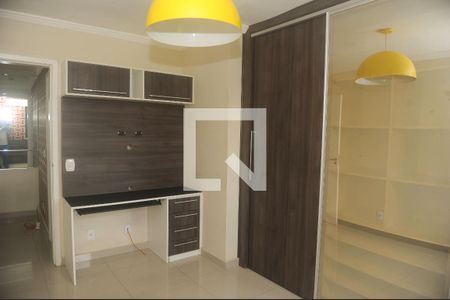 Apartamento para alugar com 1 quarto, 54m² em Vila Ursulina, Itaquaquecetuba