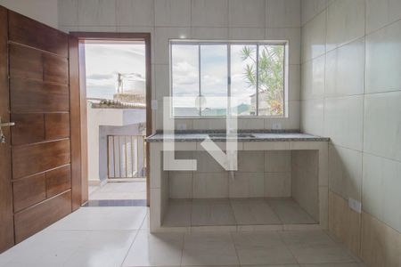 Sala/Cozinha de casa para alugar com 2 quartos, 70m² em Jardim Itapeva, Mauá