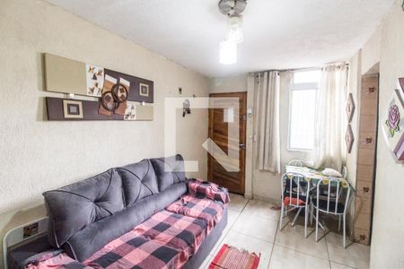 Sala  de apartamento para alugar com 2 quartos, 34m² em Conjunto Habitacional Presidente Castelo Branco, Carapicuíba