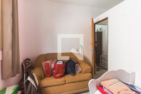 Sala de casa para alugar com 1 quarto, 69m² em Vila Santa Helena, Poá